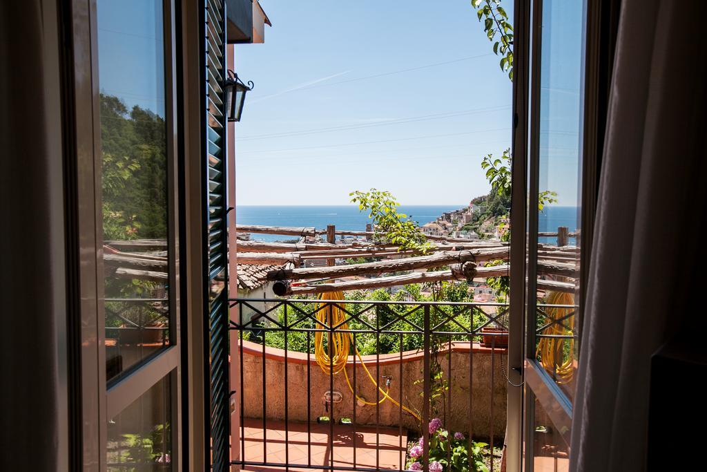 Villa Casa Ferrigno Maiori Camera foto